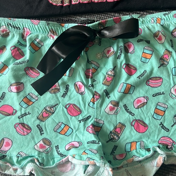 Coffee and Chill lounge set - Picture 3 of 5